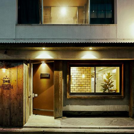 Akasaka Guesthouse Hive Токио Экстерьер фото